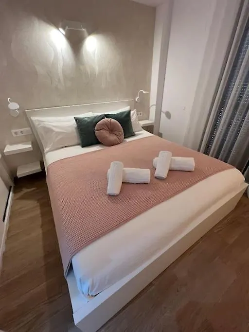 Appartamento Relaxing Garden Los Cristianos Con Jacuzzi Y Barbacoa Arona